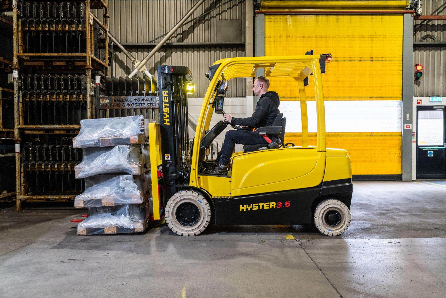 hyster_4_tekerlekli_elektrikli_forklift